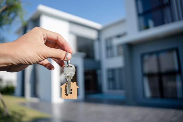 Tennant Receiving House Keys From Landlord