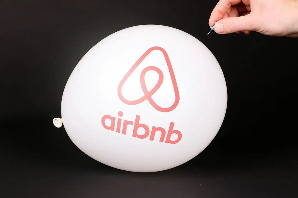 How Much Do Airbnb Property Managers Charge?